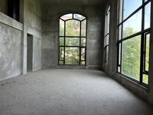 恒大金碧天下别墅 6室4厅6卫 毛坯 800万元