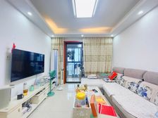 新城区 S1地铁口 采光刺眼 婚房拎包入住 家电全送