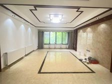 万科粹叠园门口就是地铁房子出售,中央空调加地暖全屋实木装修,