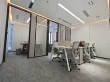 朝外SOHO办公室精装带家具108平特惠出租交通便利