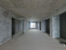 急售,红角洲稀缺,大平层,楼汪位置,可看前湖景观,看中可谈