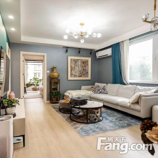 顺义15号线滨河小区精装好房出租 挨着河边