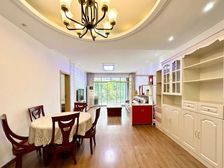 四公里商圈旁 精装三房 业主急售 还价就卖!