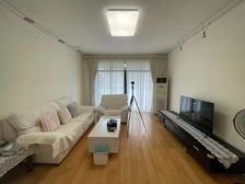 东方一期,南北通透,送产权车位,,全明,出门