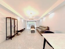 公园旁 一梯两户 南北通透 带花园