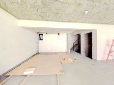 龙湖物业,价格可谈,配套齐全,随时可看,采光很好