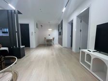 本人实拍,精装西边套双南双阳台,采光十足,房东诚心,随时看房