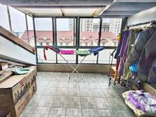 双佳翠庭 总5层的阁楼房送40平露台看房随时