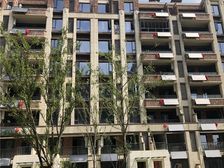 红谷滩万达旁毛呸4层复式送车库两个车位,自带前后私家花园