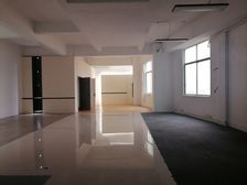 新推单元赠送空调办公桌,你都不租请问你要租什么样子的办公室呢