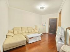 新上真 ,业主跟我定好本小区大两置 急抛,精装即可拎包入住