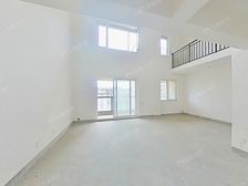 招商雍和苑 全新毛坯洋房顶复 可改空间大 南北通透