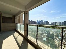 俯瞰大源湖景,通透四房,附带观景阳台,天府二街,核心地段