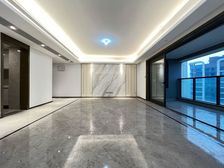 (南滨路C位豪宅)重庆外滩长嘉汇,145平大4房,精装带地暖