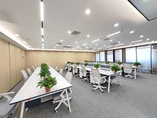 百双地铁口 华润万象城精装400平带家具出租 市中心好招人