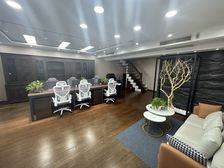 4号线12号线人民大学站北京科技会展中心368平3.3元含物