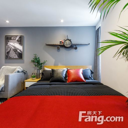 特价急租!0中介!4号线精品好房!干净采光好!