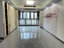 甄选!业主降价出售 方直珑湖湾看园林温馨精装修三房拎包入住