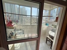 城城金岛苑 89.31平2居 南北向简装修 方便看房