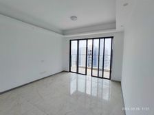 满二 有电梯 次新小区 正南朝向 精装修 高楼层视野好