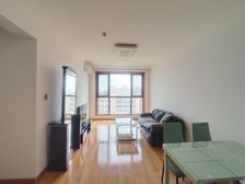 新增钻石湾三室好房 房主诚心出售 价位可议 看房子方便急售