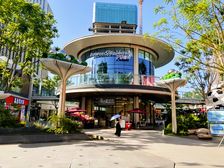 国贸独栋商铺丶带外摆区可做停车位丶层高12米有燃气可自用丶急