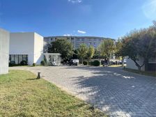 燕莎50号特价房源,教育公司精装修,地上2层,带