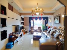 跃层精装 三房 价格可谈(轻轨旁,包包好看)