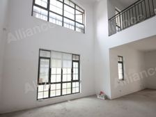 亏本急售 市中心 东方诚园品质小区 别墅边户带150平大院子