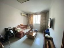 135万两房 楼层好 户型方正,房东诚意出售 看中可谈,,,