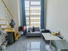 悦光年爱车汇广场 近澳康达 杨村一中 城际站 小镇 电梯精装