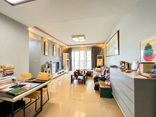 南岸区 骏逸天下 精装三房 一线看江 94万