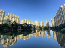 富基桃园精装三房 业主入住一年多时间 可以满五 视野开阔