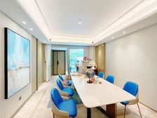 北龙湖金茂府科技住宅精装一二楼带院子带双层地下室 急售随时看