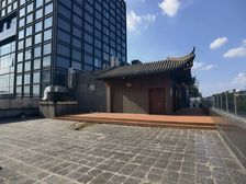 地铁口整层精装鸿运大厦1415平南北向带家具3.9元