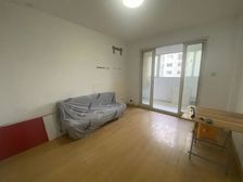 新上大阳台 电梯7楼 采光好 看房随时 小区前排诚心出售