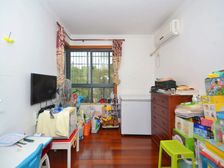 深夜挂牌急售! 低市场20万!全南户型! 诚意出售!价格可谈