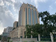 腾达大厦 主语国际 国兴大厦 新疆大厦写字楼2000平出租