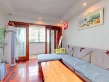 装修好 出行方便 满五 双卫 刚需小三居 近地铁