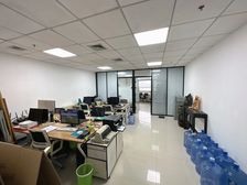 精装带家具 大小面积均有 按需选择 国企写字楼 地铁边