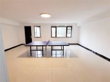 旅游路千佛山脚下 带 70平院子 联排别墅 骨折销售