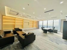 招商前海!双面采光!精装带家具!开发商直租!优惠多多!价好谈