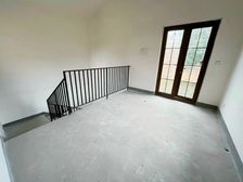 极其好位置 花园西南朝向 采光充足 门前视线宽敞 花园200