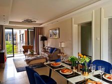 阳光嘉园 房子保养很好 价格可谈 送全屋家私家电