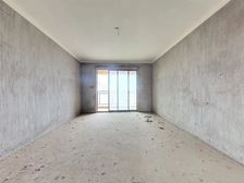 满二高楼层视野好,业主诚心出售