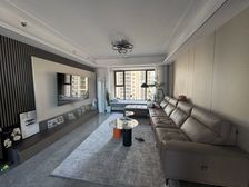 中海海港城 人民路3室2厅2卫 精装修 现房急售