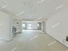 联排别墅 !!197平 纯毛坯 小区中间位置 有钥匙