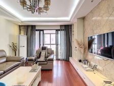 海尚壹品正规4居室婚房装修采光好空间大不临街