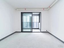 白云新城 新城市中心 联系本人买房家具家电赠送 先到先得