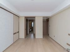 六恒科技熙华府 小高层 一梯一户 诚心出 已经亏本几十个